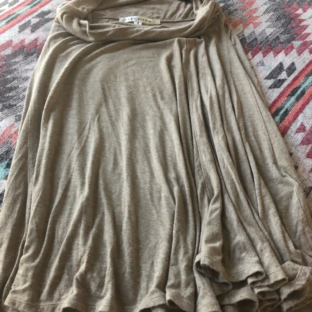 Max studio skirt